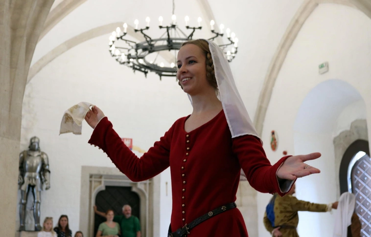 Szent Hedvig királynőt ünnepelték Diósgyőr várában