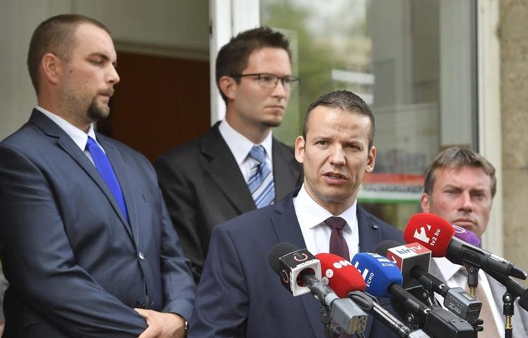 Toroczkai László platformot alakítana a Jobbikon belül