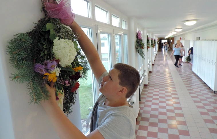 Kicsengettek - utolsó tanítási nap volt az iskolákban