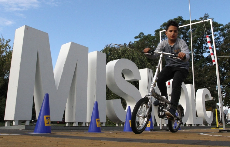 Útlezárások, forgalomkorlátozások szombaton