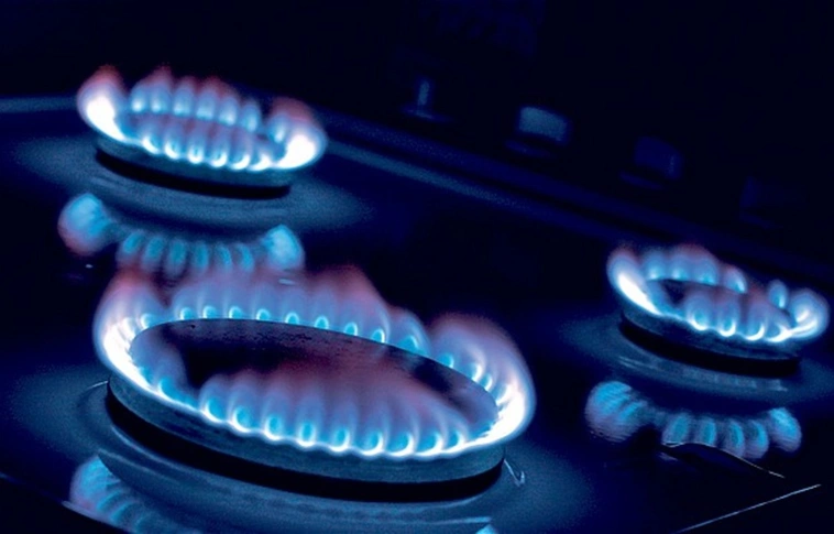 Felfüggeszti a kikapcsolásokat az E.ON január 6-ig