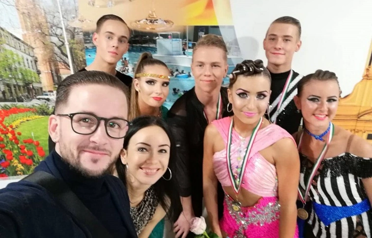 Győzelem és érmek az országos bajnokságról és az év utolsó klubközi versenyéről