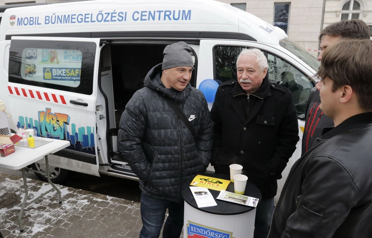 Vigyázzunk értékeinkre a nagy rohanásban!