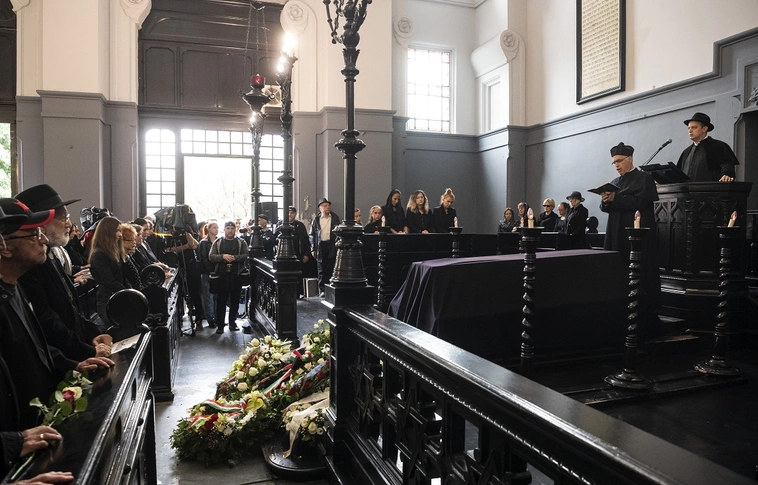 Végső búcsút vettek Székhelyi Józseftől