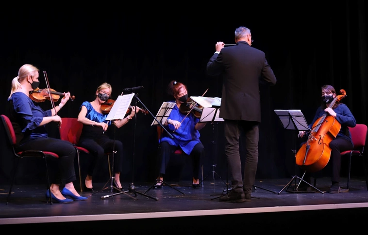 mikis_theodorakis_emlékkoncert
