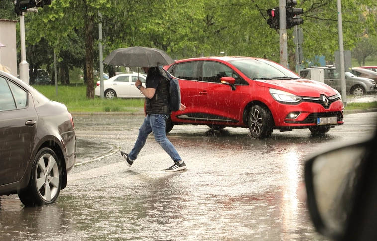 eső felhőszakadás minap indító