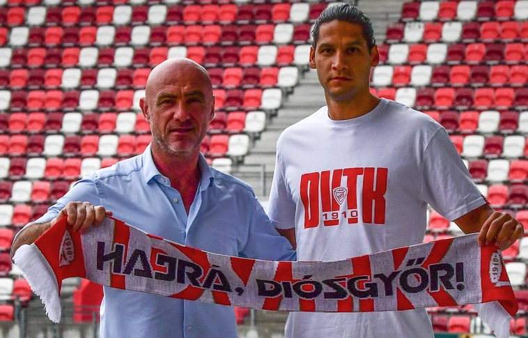 Kovács Zoltán, Kecskés Ákos