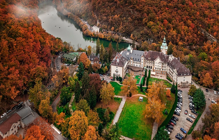 Felrobbantotta a közösségi médiát és pár óra alatt tízezres reakciót ért el Rizsavi Tamás legújabb képe.