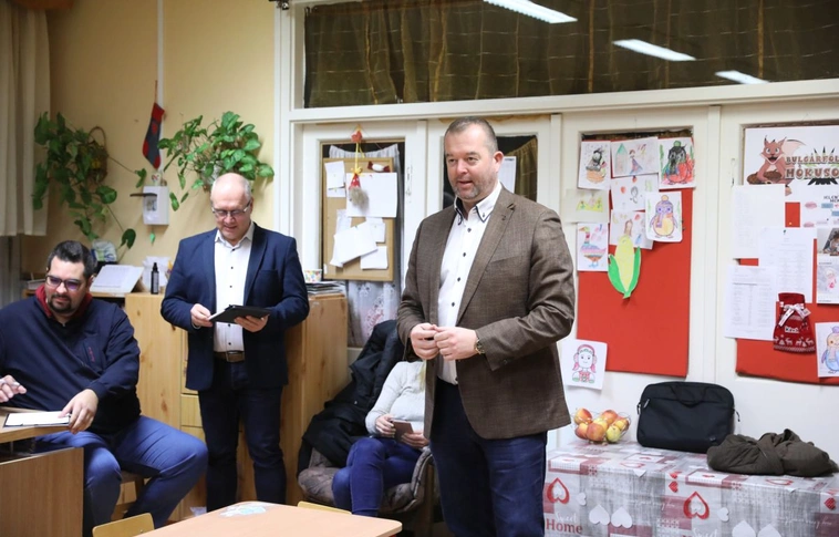 Hollósy Info Bulgárföldön. Fotó: Juhász Ákos