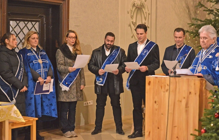 Borszentelés és borlovag avatás a Minorita templomban. Fotó: Osztie Tibor