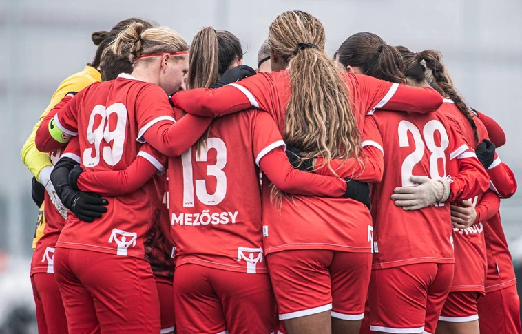 A piros-fehéreknek nem volt esélyük a sokkal jobb zöld-fehérek ellen. Fotó: magánarchívum