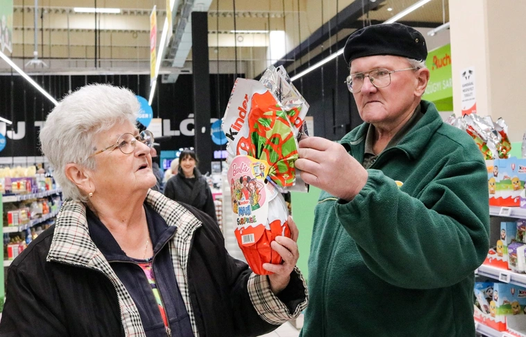 Megindult a húsvéti bevásárlási roham. Fotó: Mocsári László