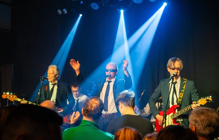 Miskolci Illés Emlékzenekar MIEZ