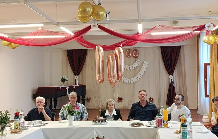 Ilonka néni 100. születésnap