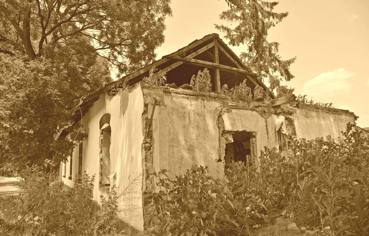 Elhagyott ház