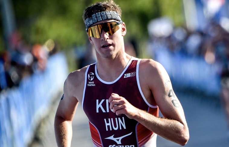Kiss Gergely, a Tiszaújvárosi Triatlon Klub versenyzője