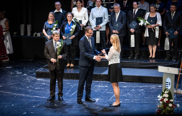 Kormányhivatali ünnepség II.