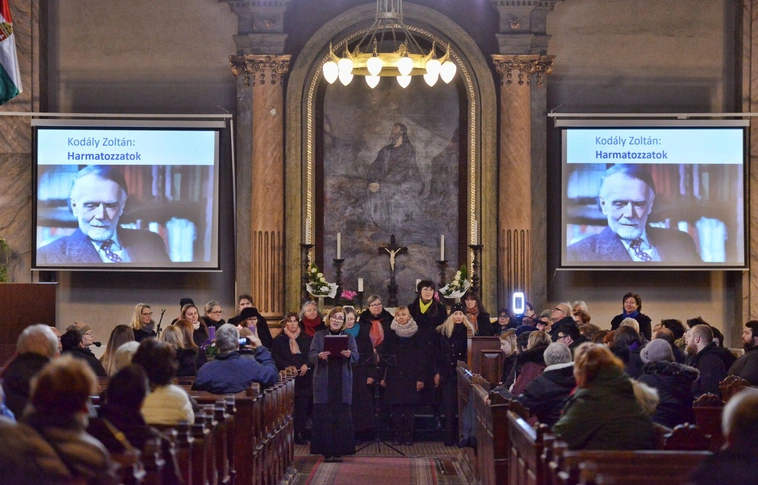 Kórushangverseny az Evangélikus templomban