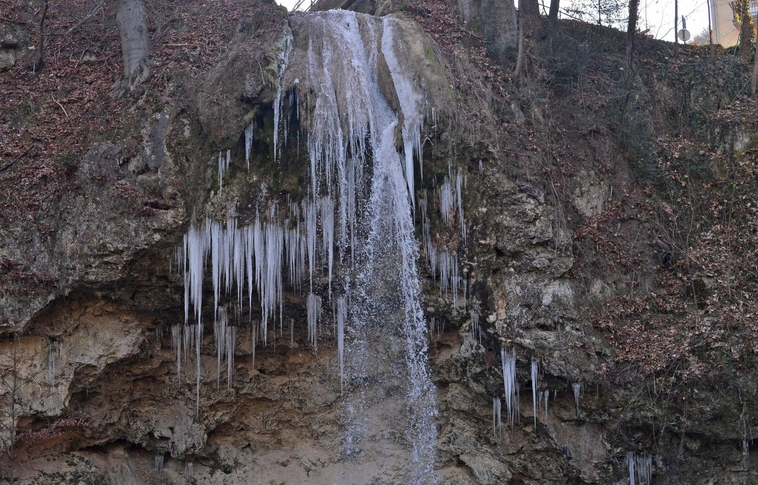 Fagy a vízesés
