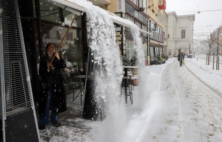 Újabb havazás érkezett kedden