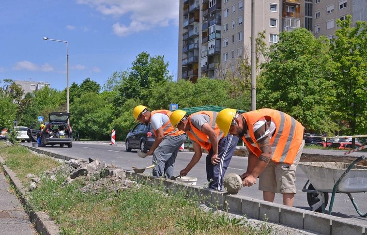 Avasi útfelújítás