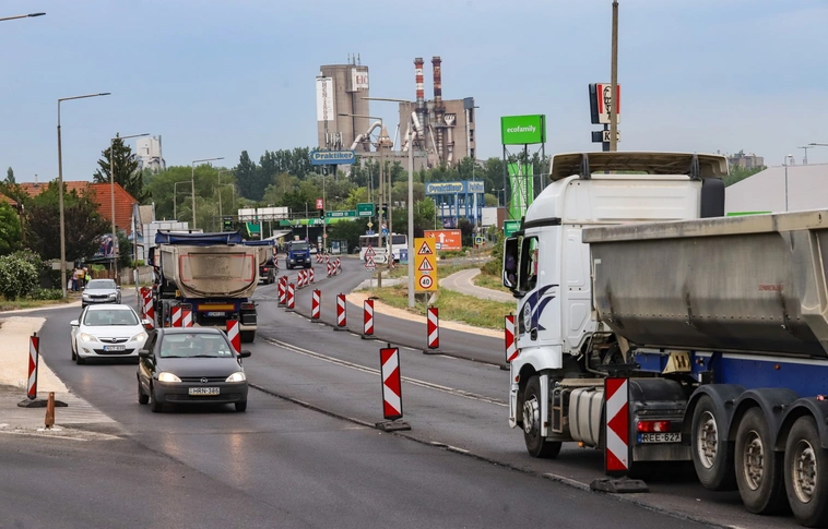 Folytatódik a 3-as számú főút felújítása