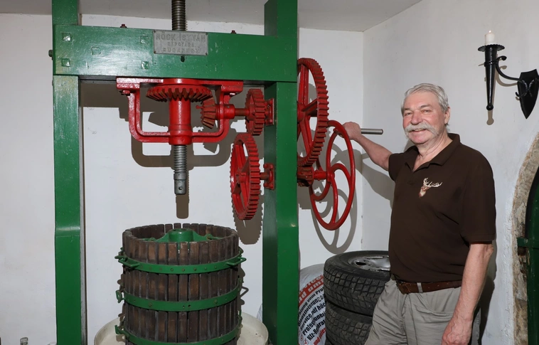Szőlőprés gyűjtemény a Tetemvár alsósoron