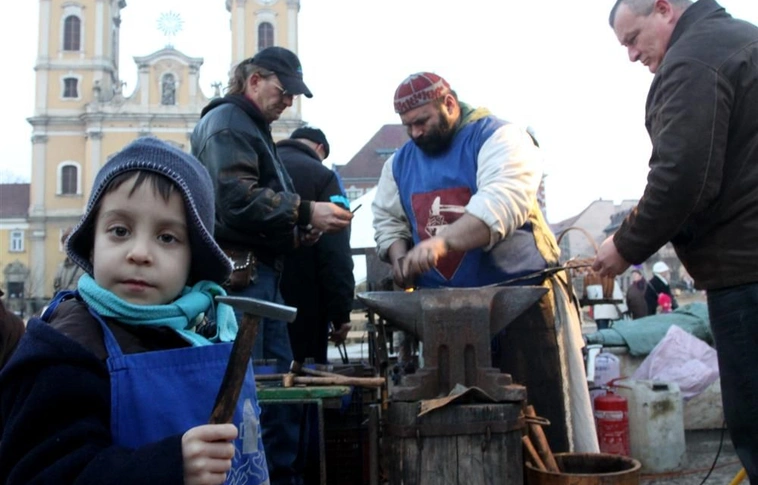 Kocsonyafesztivál péntek este