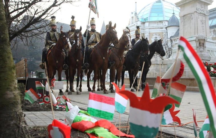 A Jobbik ünnepi megemlékezése és koszorúzása március 15-én