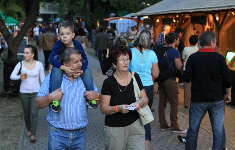 Sörfesztivál vasárnap