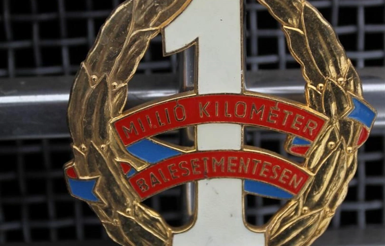 Újabb veterán busz az MVK-nál