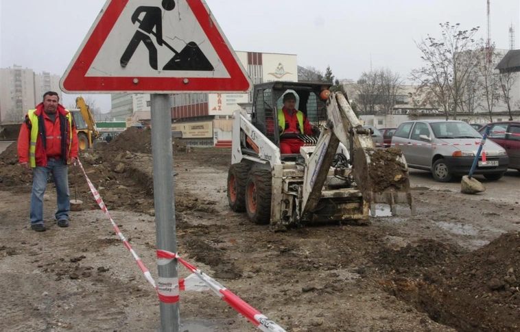 Dayka Gábor úti útépítés