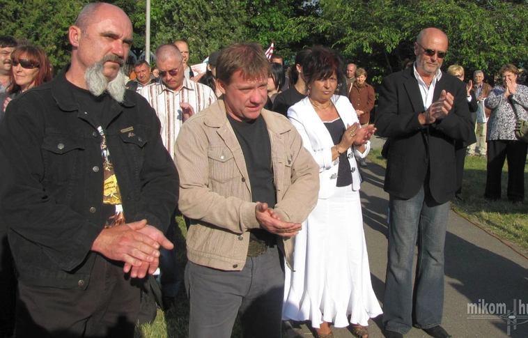 Jobbik megemlékezés és kampány