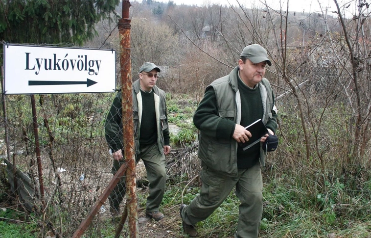 Mezőőrökkel Lyukóban