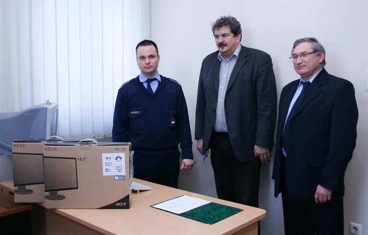 Monitorokat kapott a Tiszai pályaudvari rendőrőrs