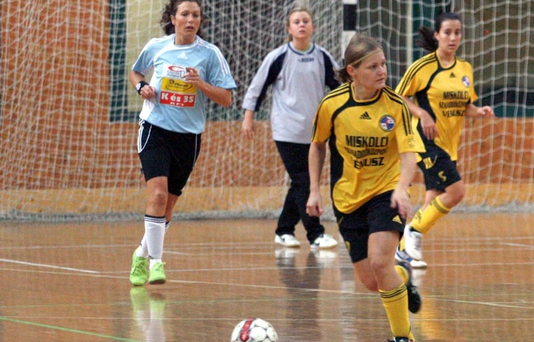 Miskolci-Szabadidőközpont Vénusz - Vesta-City Line K és 3S  , 1-3