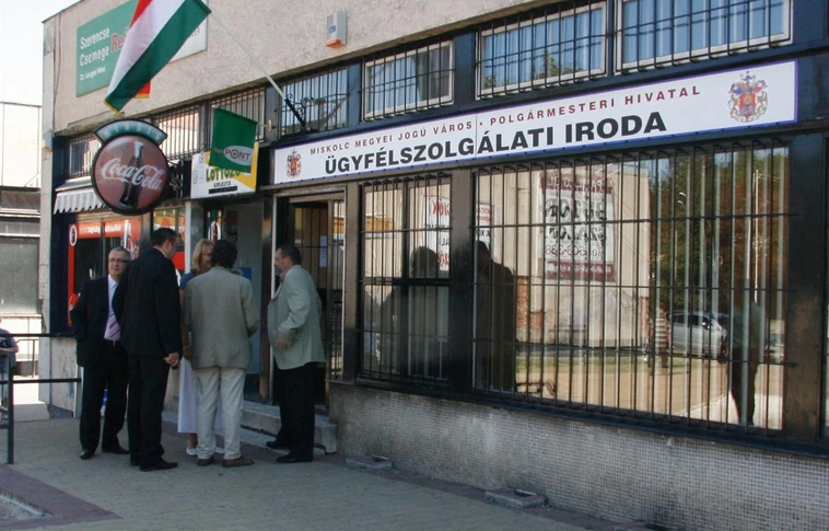Új ügyfélszolgálati iroda nyílt Miskolcon