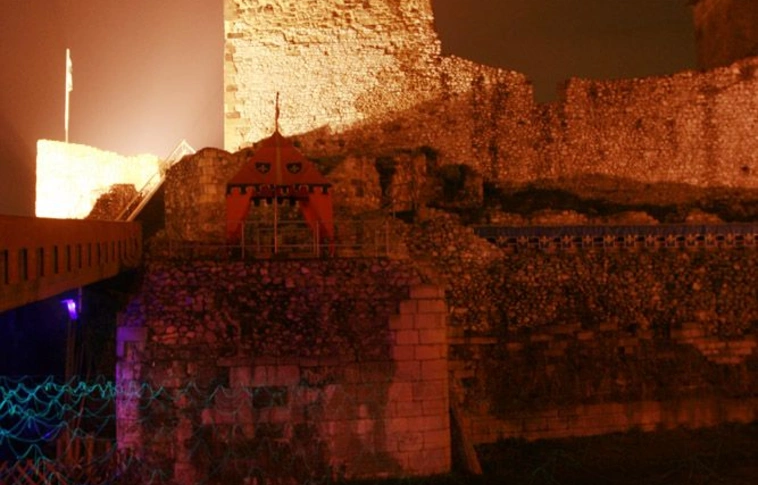Public Art sajtótájékoztató a Diósgyőri Várban