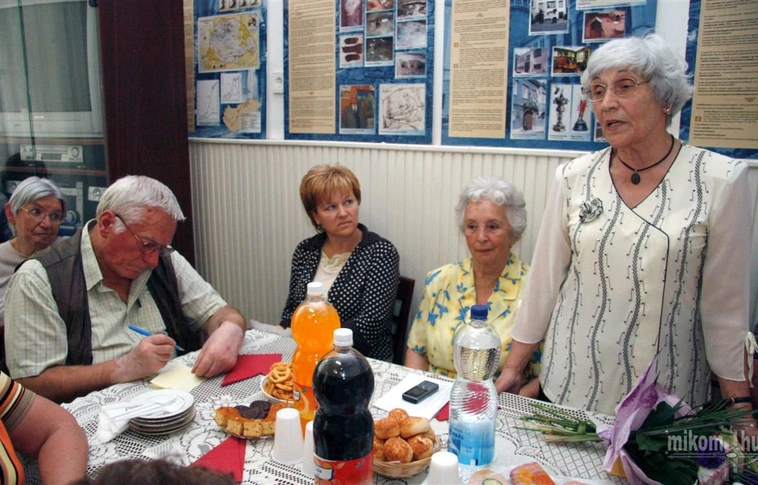 A Mozgássérültek és Barátaik Miskolc Városi Egyesületének Senior Klubbja 5. éves