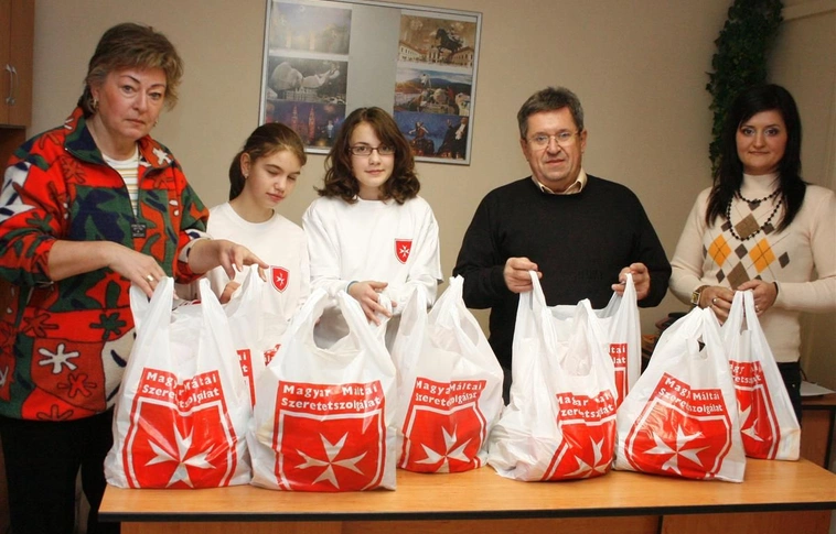 Ajándék a banki hitelkárosultaknak