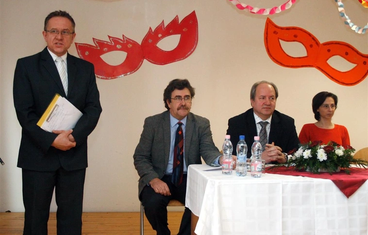 Korózs Lajos a Szépkorúak Házában
