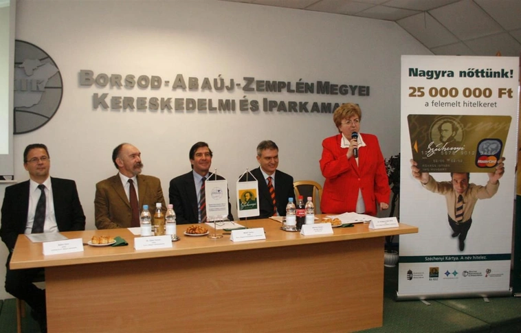 Folytatódik a Széchenyi Kártya hitelprogram