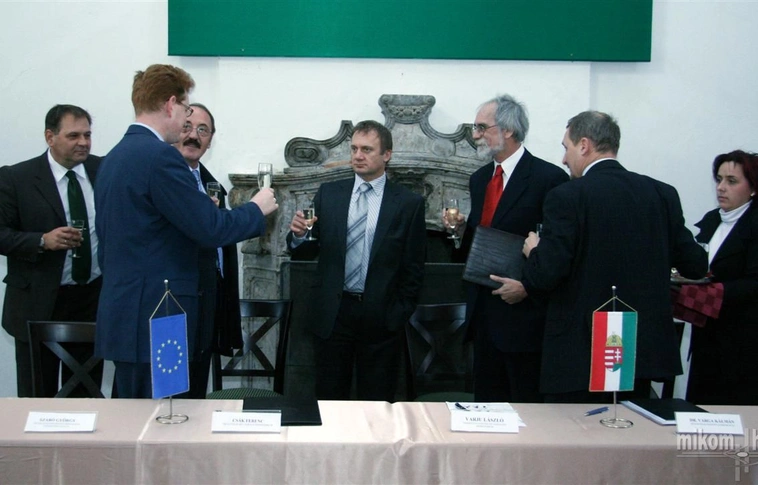 Aláírták a kastélyprogram szerződését Edelényben