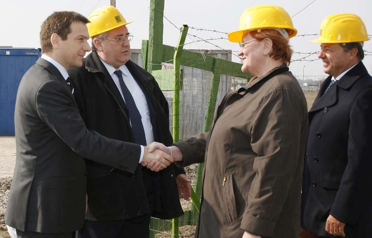 Tiszaújvárosban járt Bajnai Gordon miniszterelnök