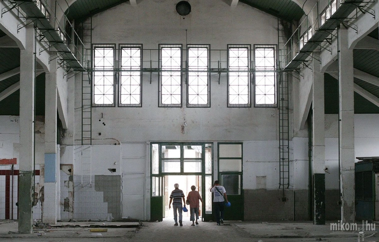 Búza tér rekonstrukció