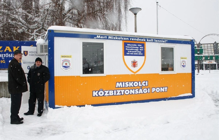 Közbiztonsági Pont az Újgyőri főtéren