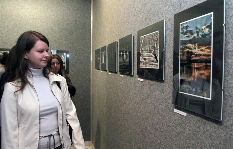 Végzős Alkalmazott fotográfus tanulók munkáiból nyílt kiállítás