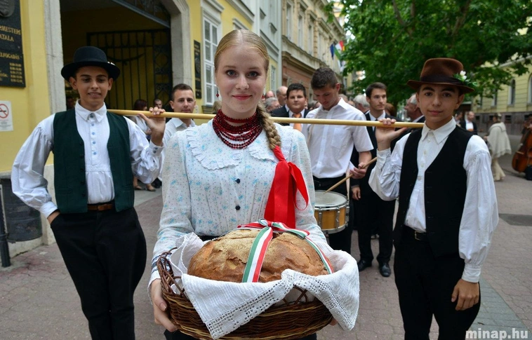 Államalapítás ünnepe a Szent István téren