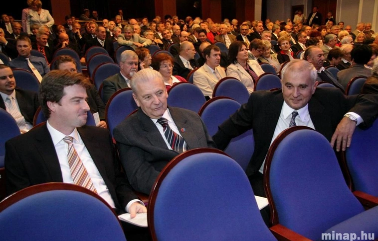 Gálával ünnepelt a százéves Andrássy Gyula Szakközépiskola