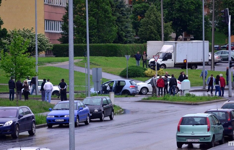 Közlekedési baleset a Vologda utcában